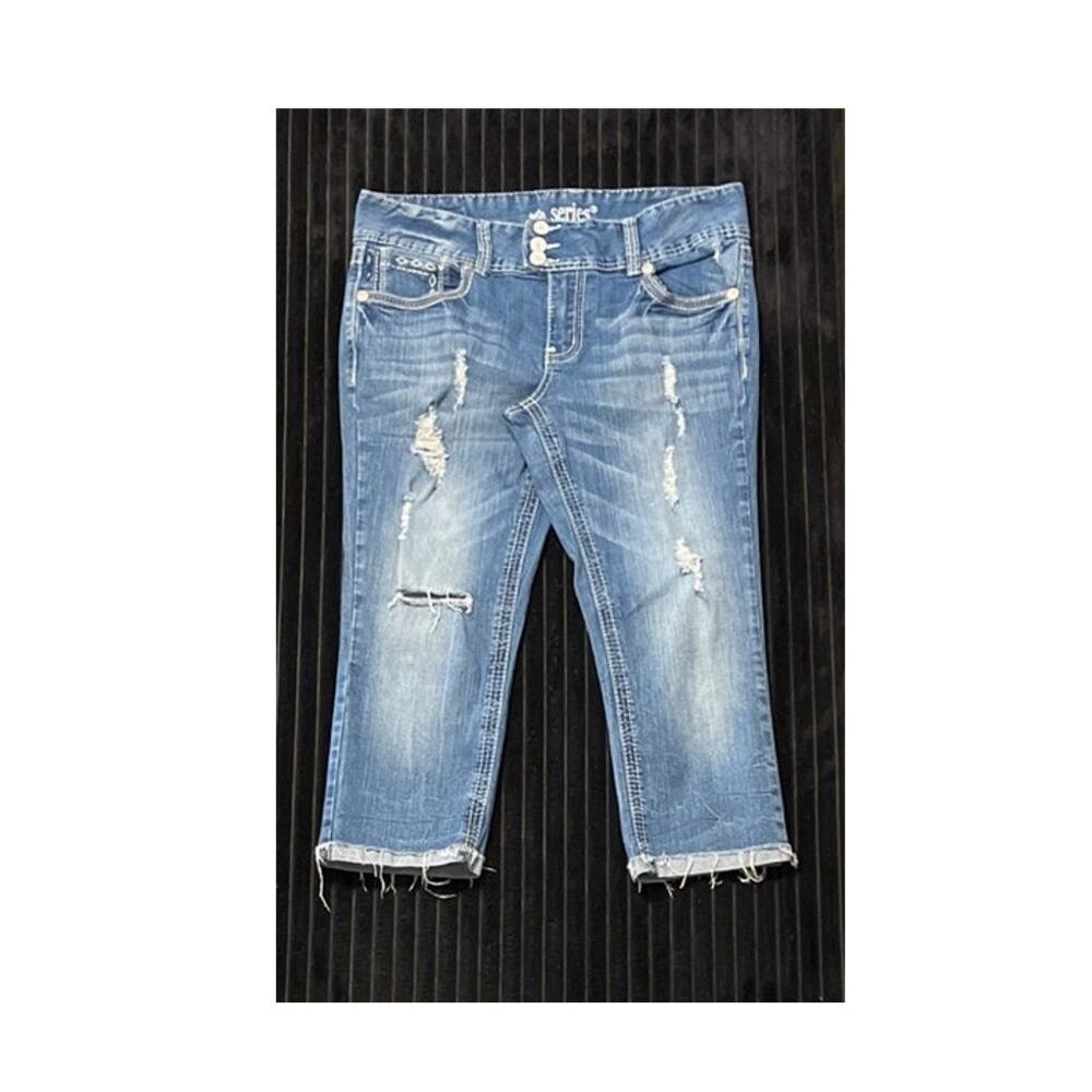 Series 31 Women’s Distressed Capri Jeans Blue 32x20 Stretch